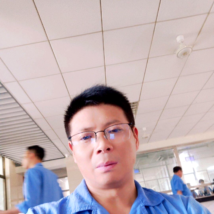 长情爱恋未来的照片