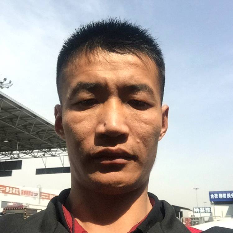 在等对的你的照片