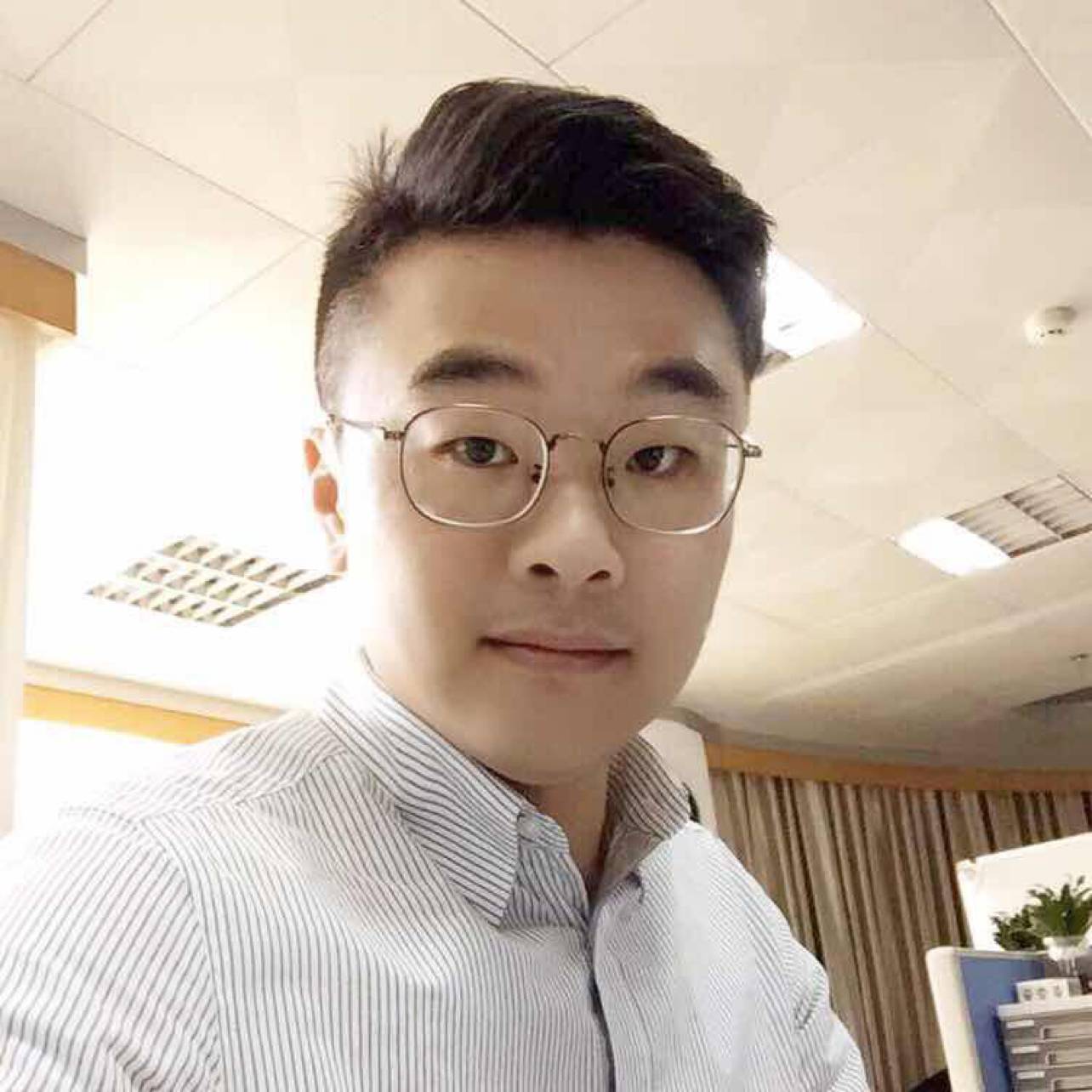 甜美多么晨阳的照片