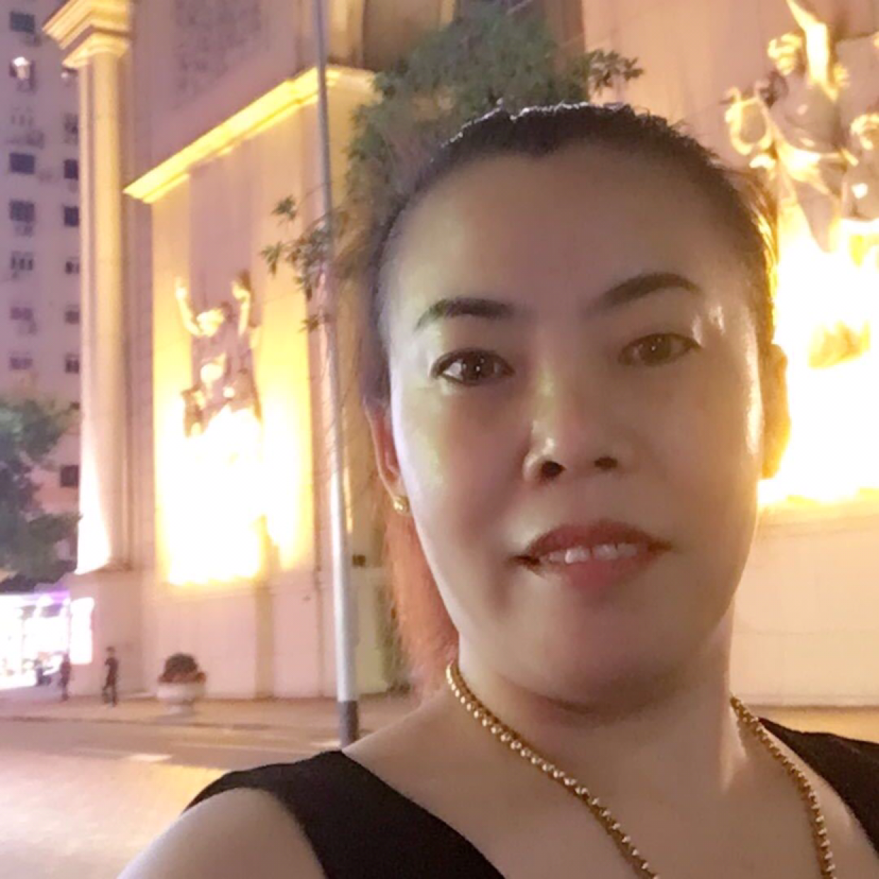 羽毛泪了亲爱的的照片