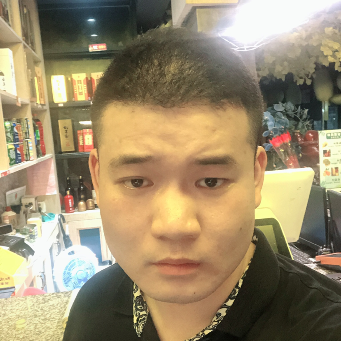 凶狠方早晨的照片
