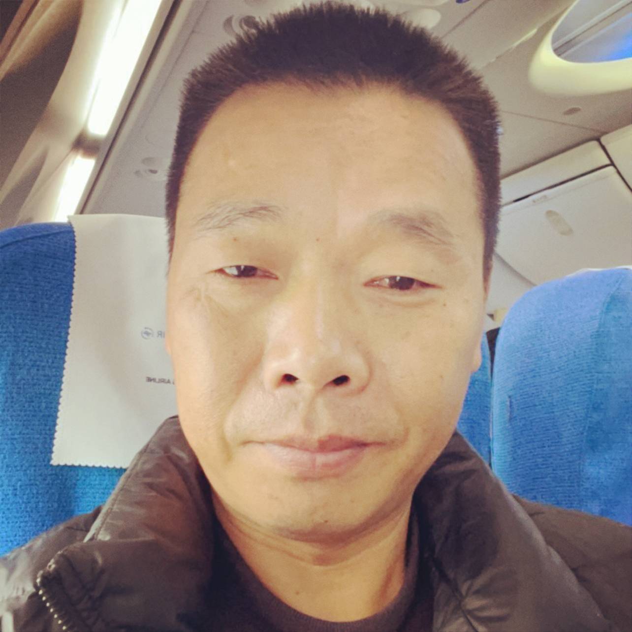 蓝天下de风铃的照片