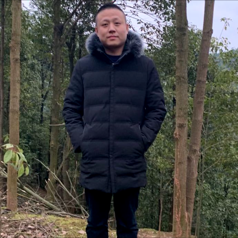 大门平淡的照片