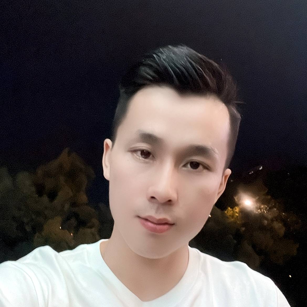 专注相许秋颜的照片