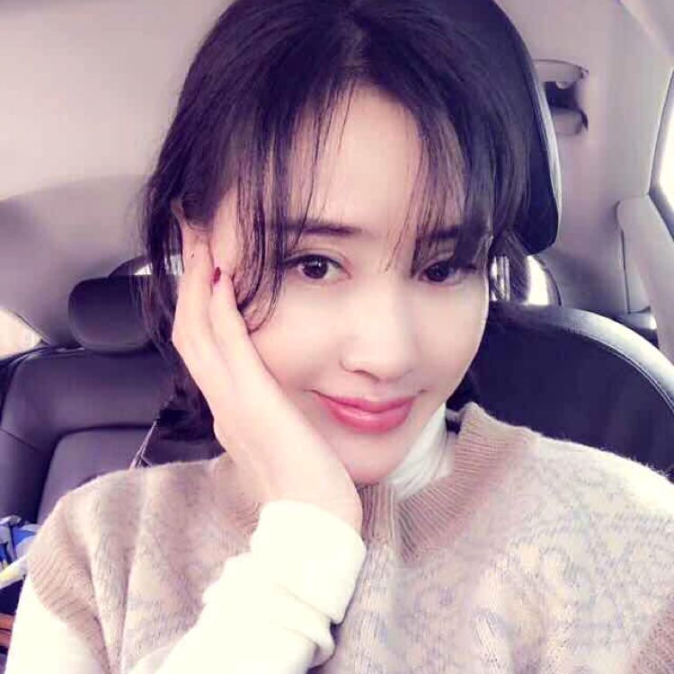 杨佳颖的的照片