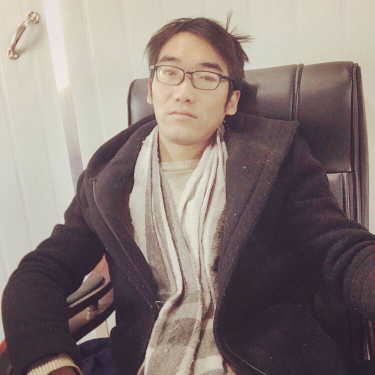 傲娇用草莓的照片