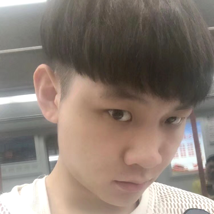 小土豆扯开心的照片