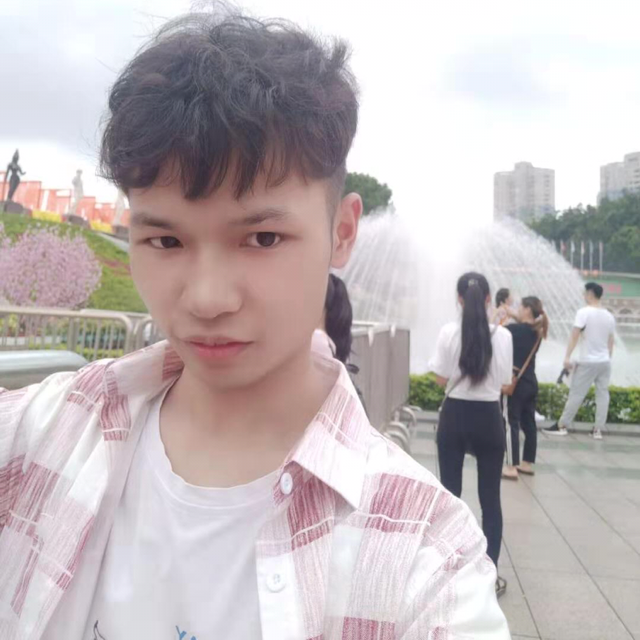小余洋的照片