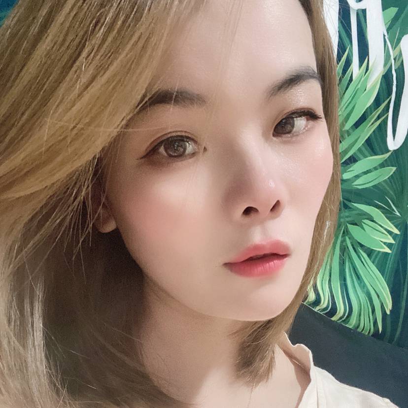 简的照片