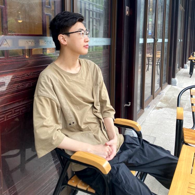 Gyro的照片