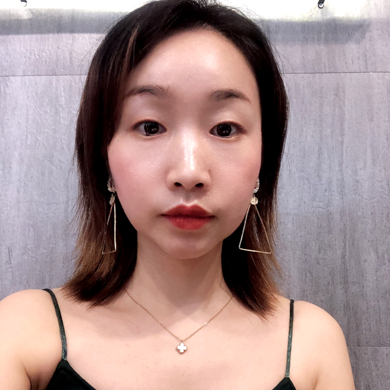 娇气等待火龙果的照片