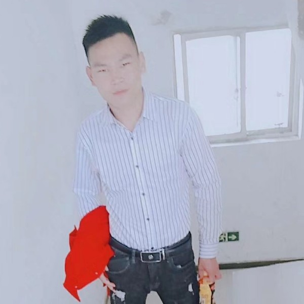 一个幸福的家的照片