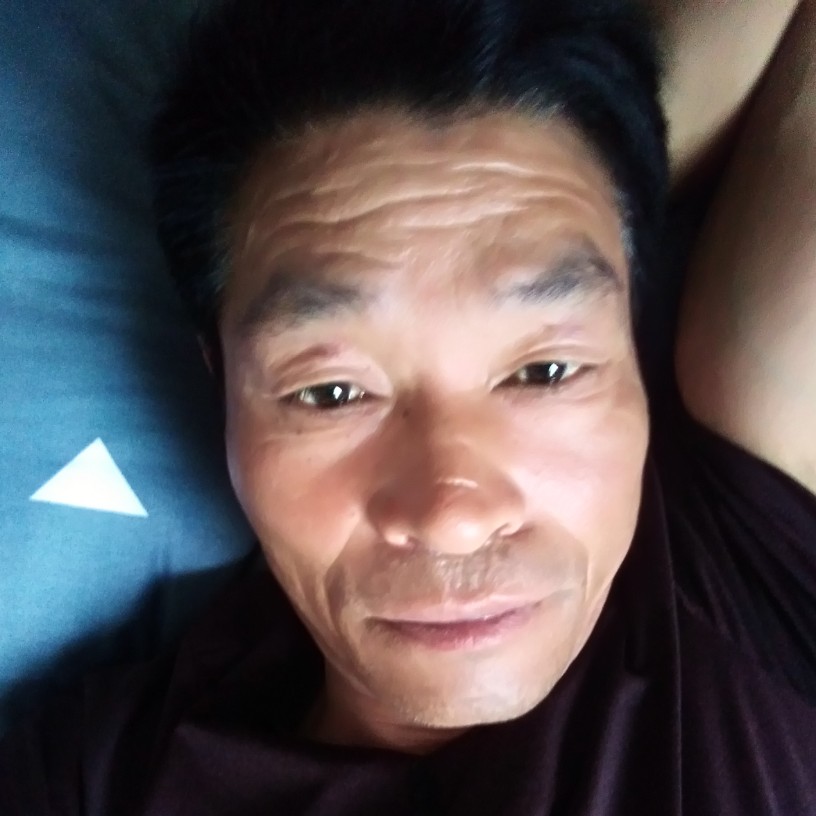 巨人正直的照片