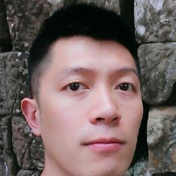 帅哥变大叔的照片