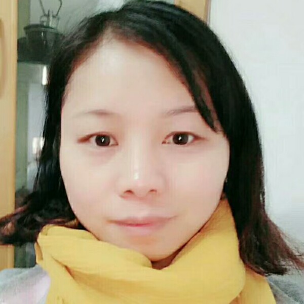 古月浅笑的照片
