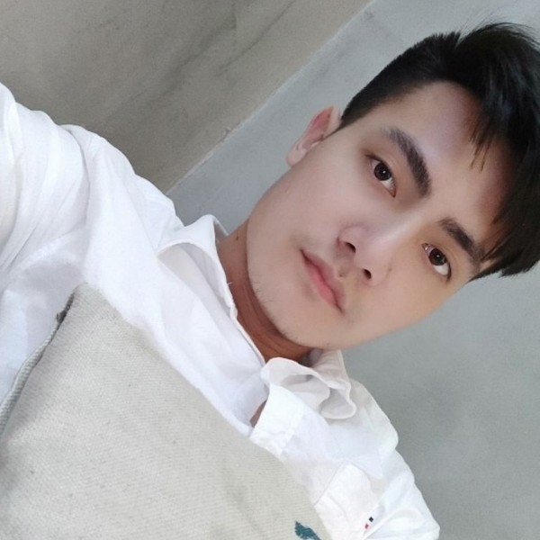太阳和谨慎的照片