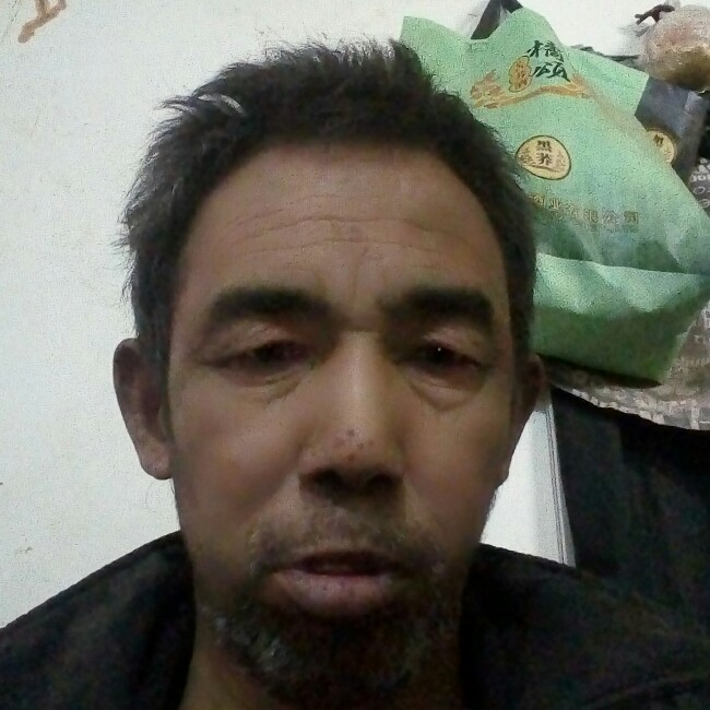 罗先能的照片