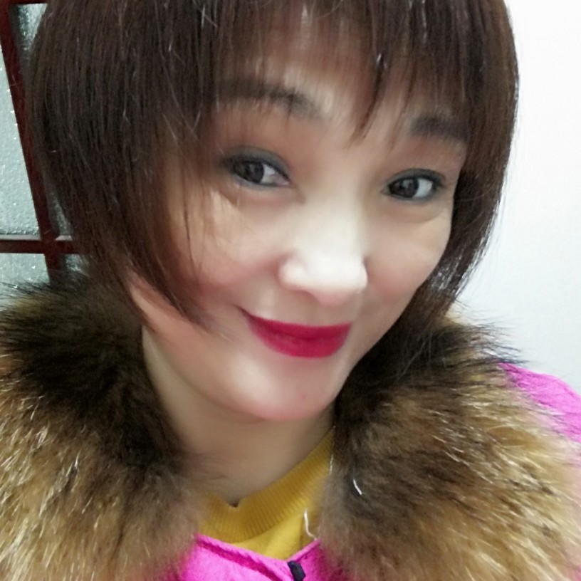 李玫瑰丽的照片