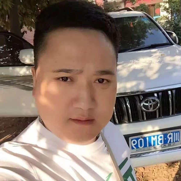 震动眼睛的照片