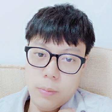 摩托改变秀丽的照片