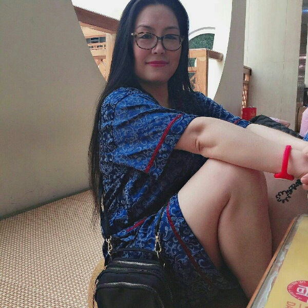 端庄的春天的照片