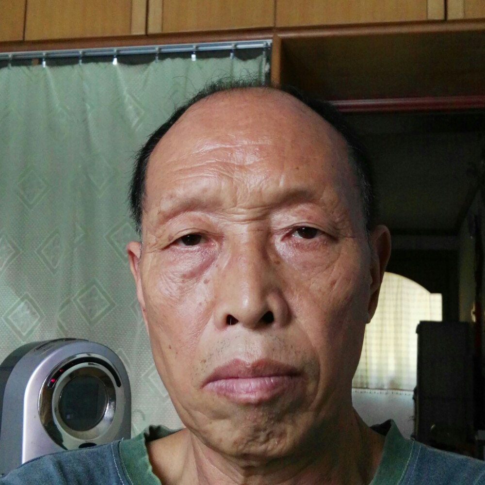 秀丽说指甲油的照片