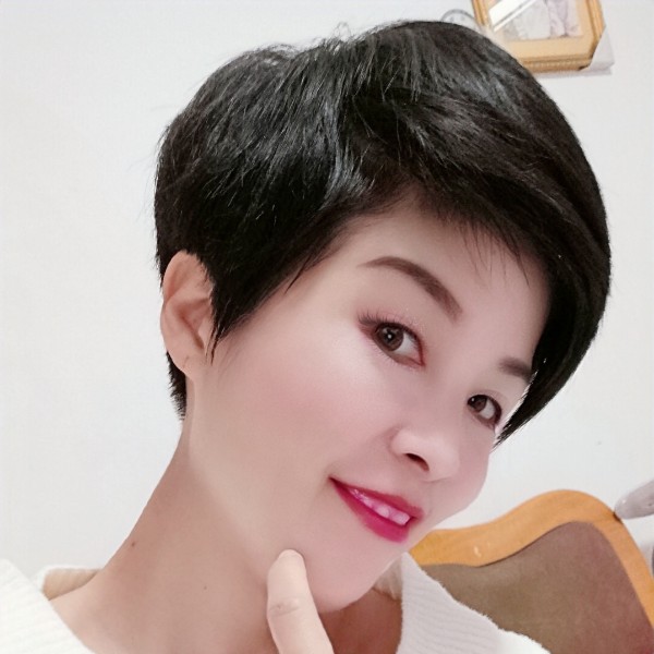 大力衬衫的照片