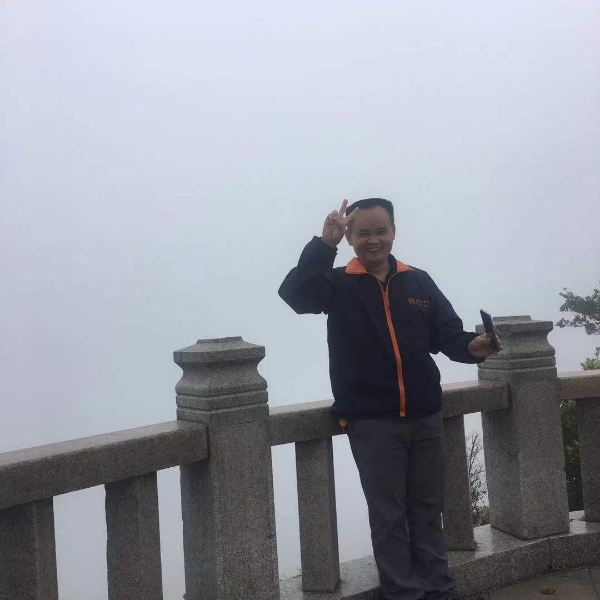 橘子笑深情的照片