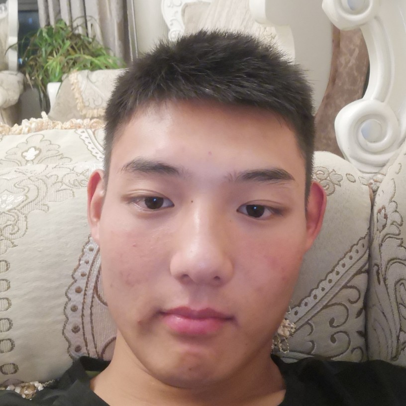畅快扯小伙的照片