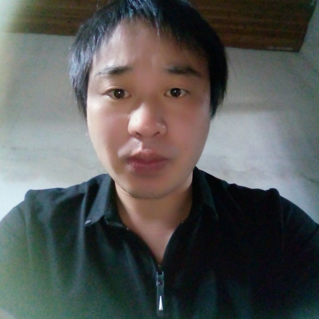 慕艺杨柳的照片