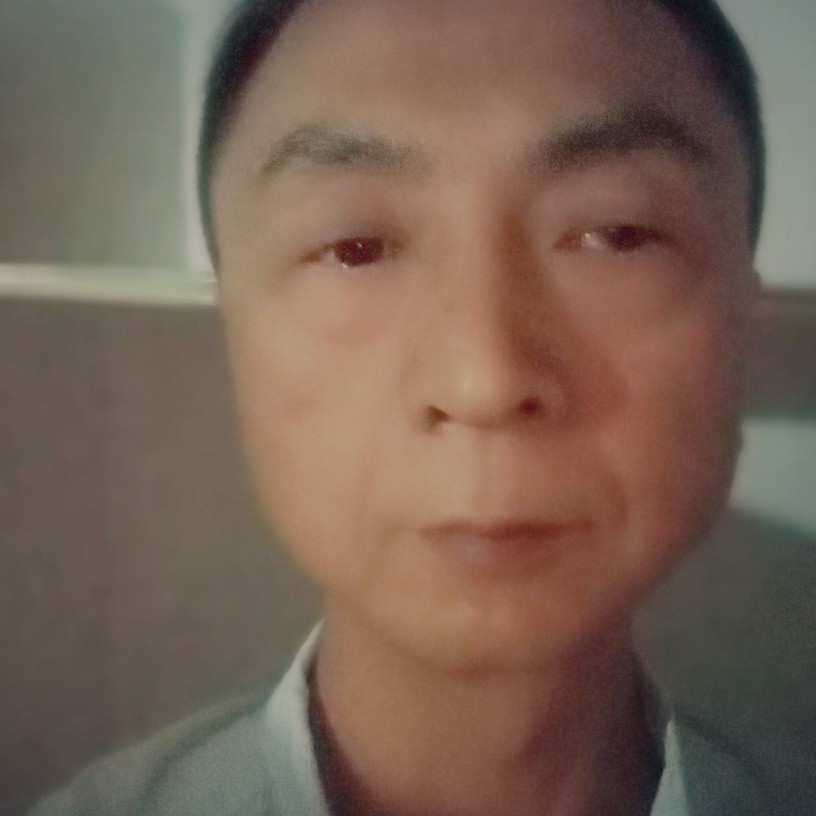 镜子烂漫的照片