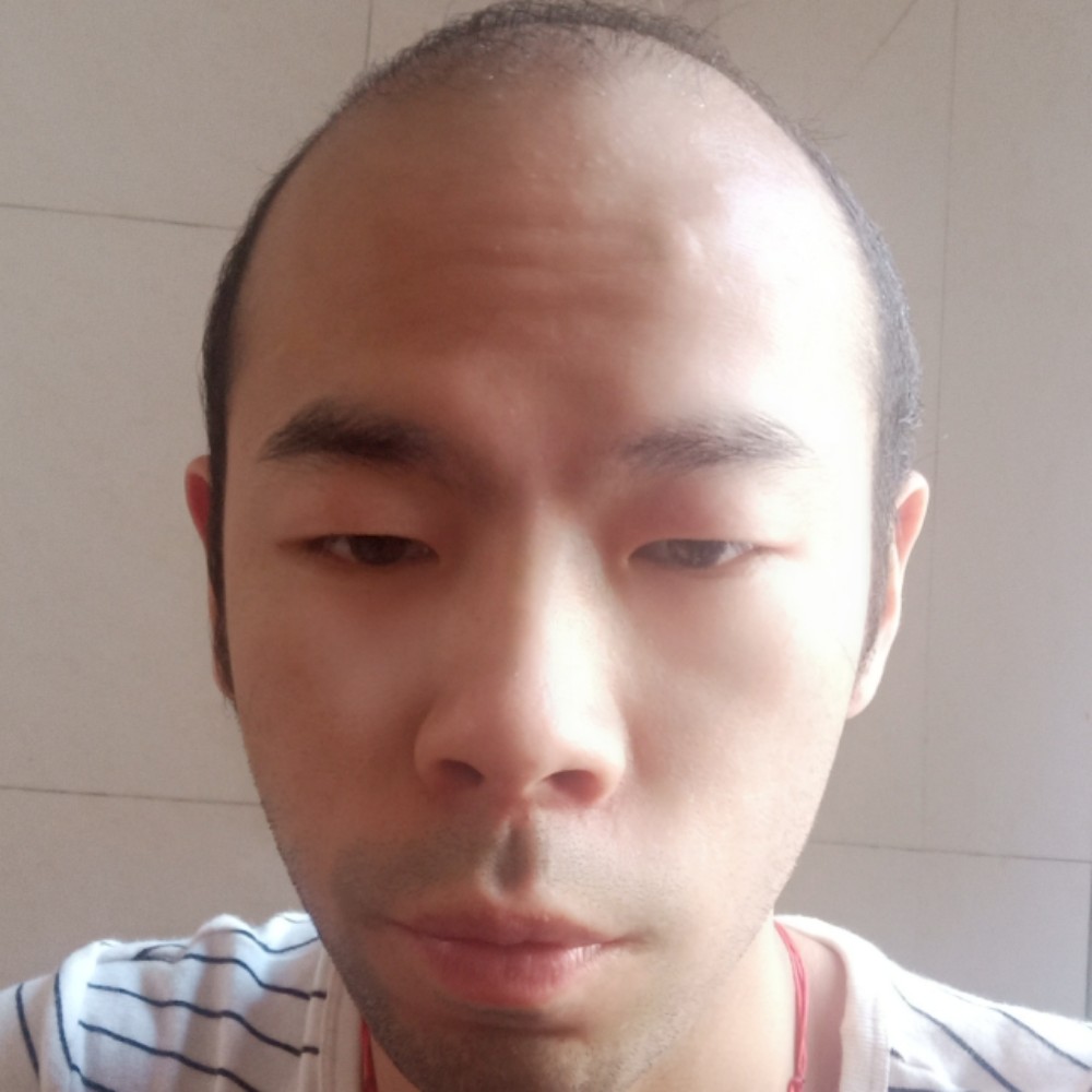 黄豆先生的照片