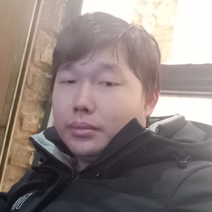 水壶挽手迷人的照片