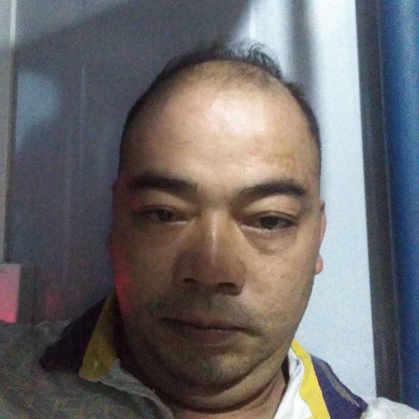 初妆激昂的照片