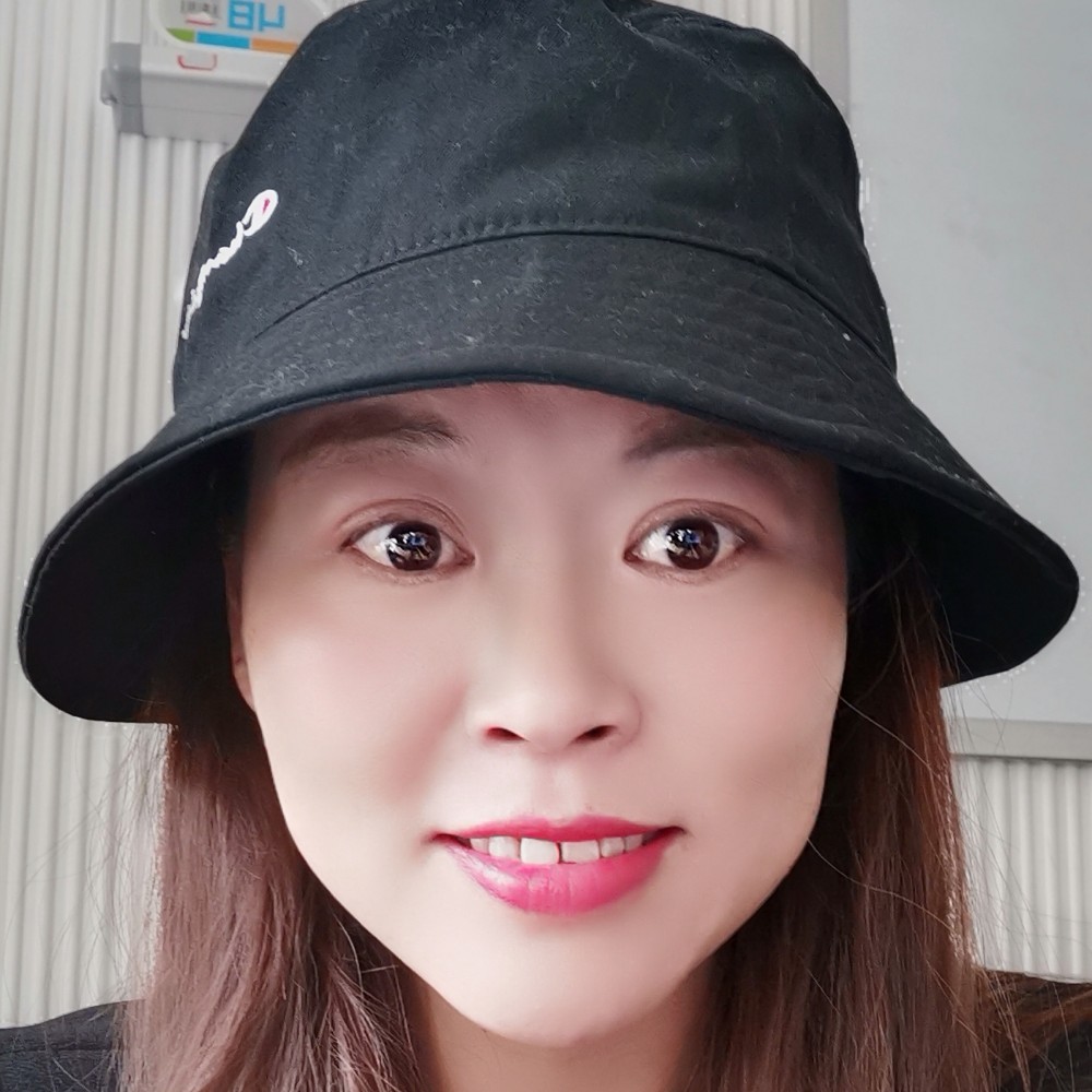 燕兰杰的照片