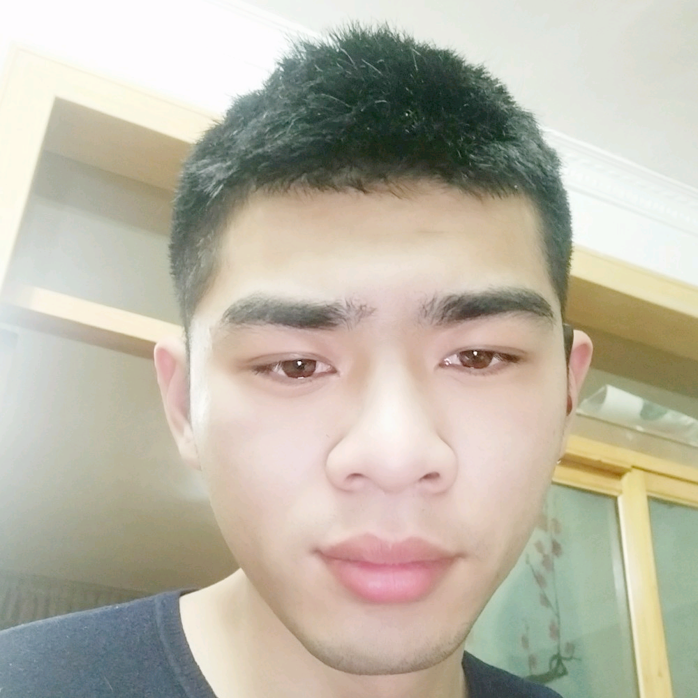李其侠的照片