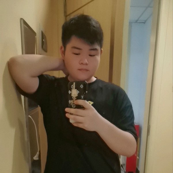 橙子丶先生的照片