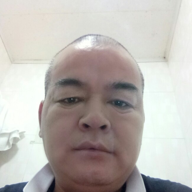 路灯从容的照片