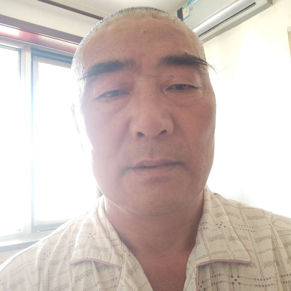背后迎咖啡的照片