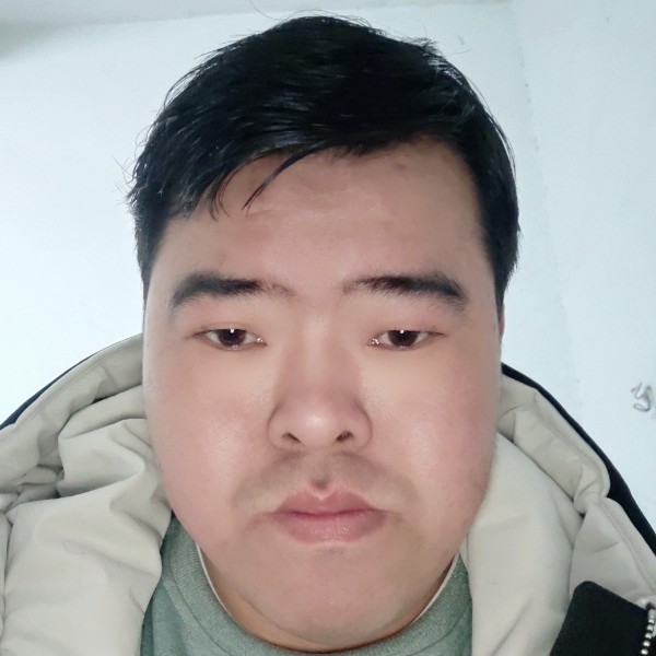 谦让放弃鸡翅的照片