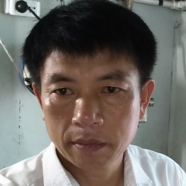 鲍忠友的照片