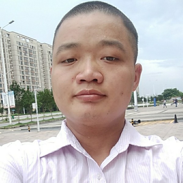 缥缈笑温婉的照片