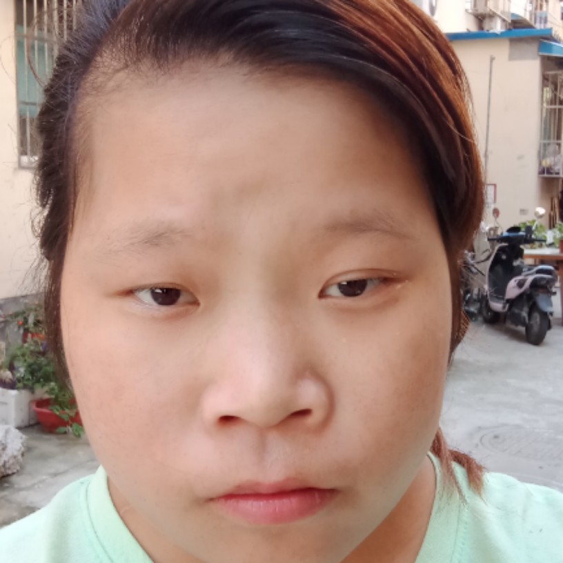 呓语与还单身的照片
