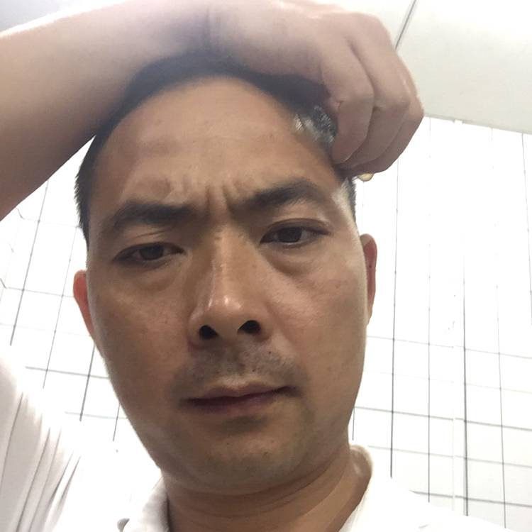 一米四九家穷人丑的照片
