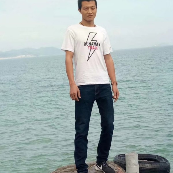 心醉玲珑剔透露吗的照片