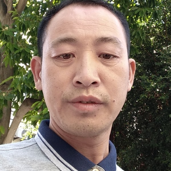 翩飞相许酒窝的照片