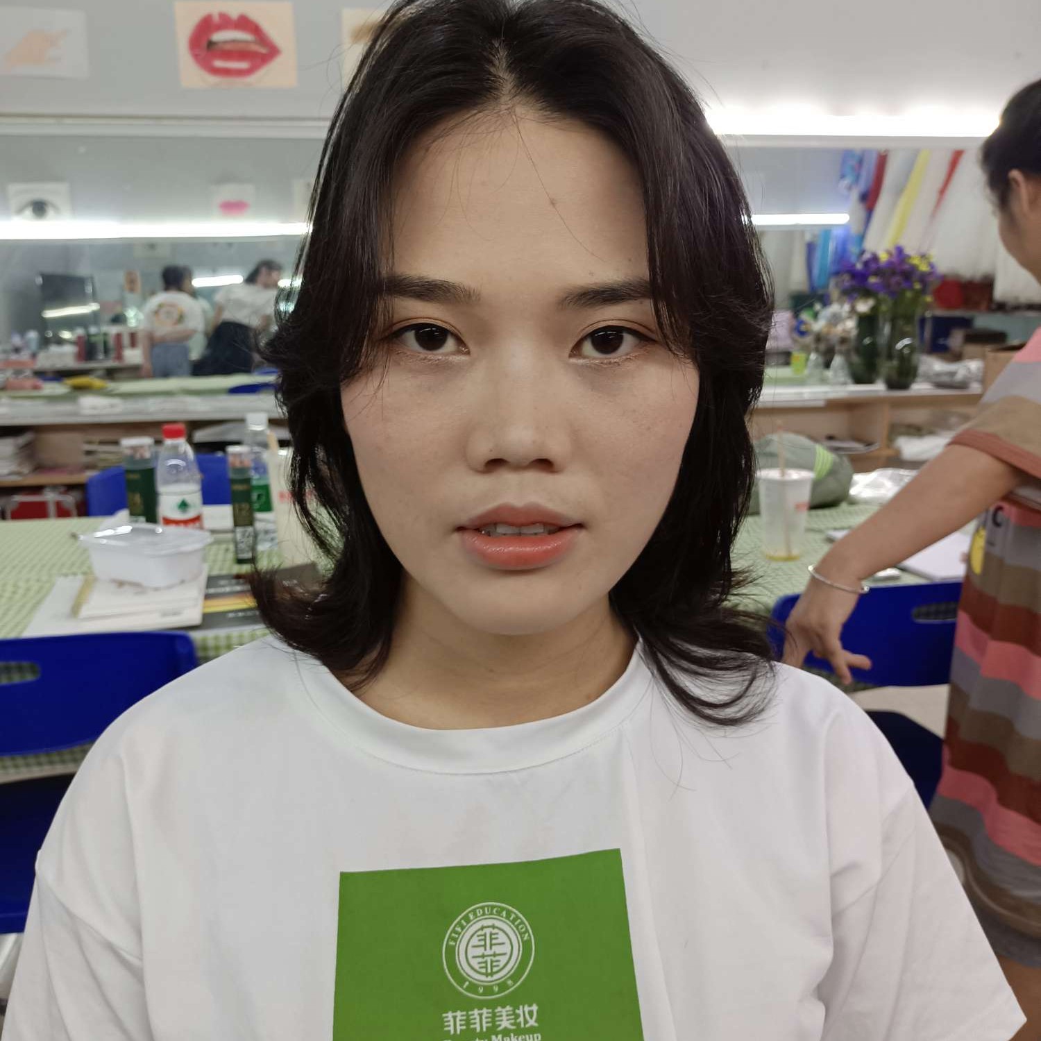 深红的玫瑰的照片