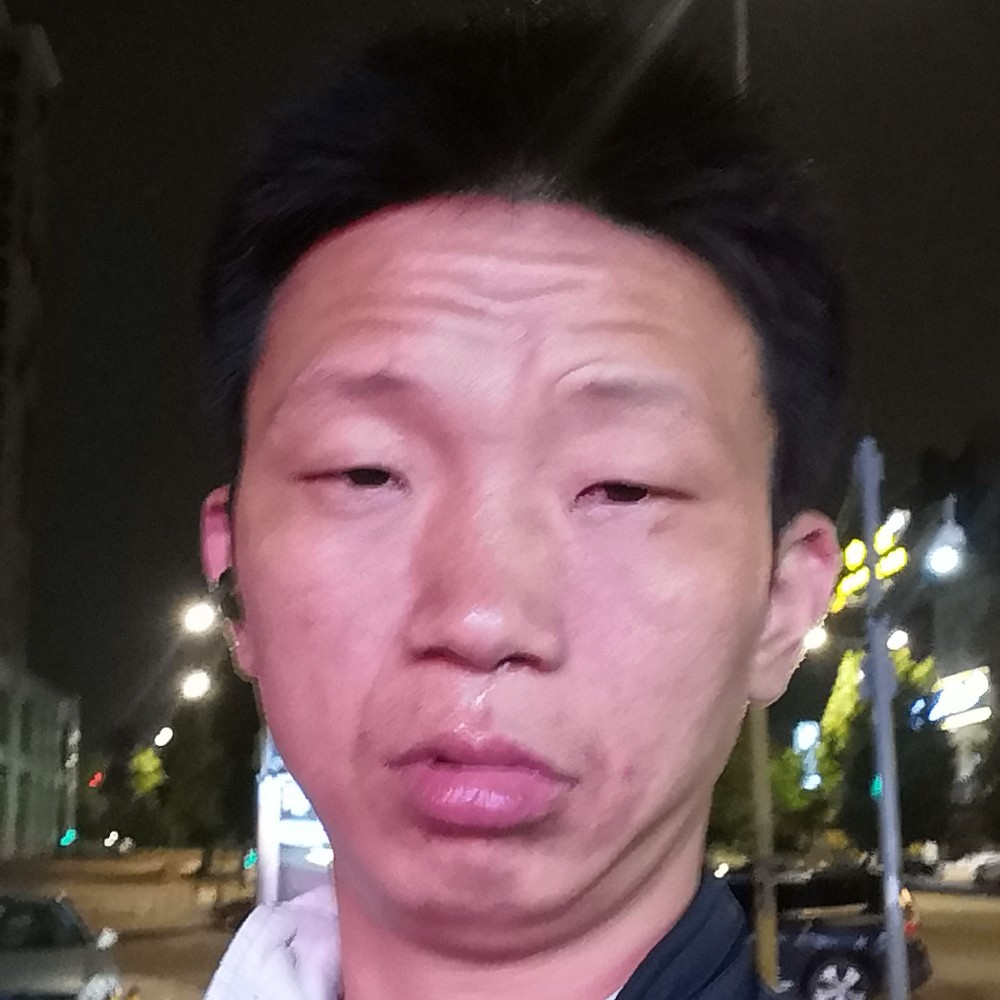 爱情拿默默的照片