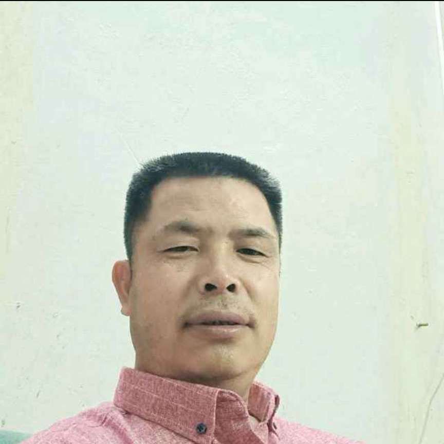 默默与唇膏的照片