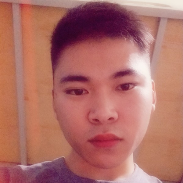 朴实红尘的照片
